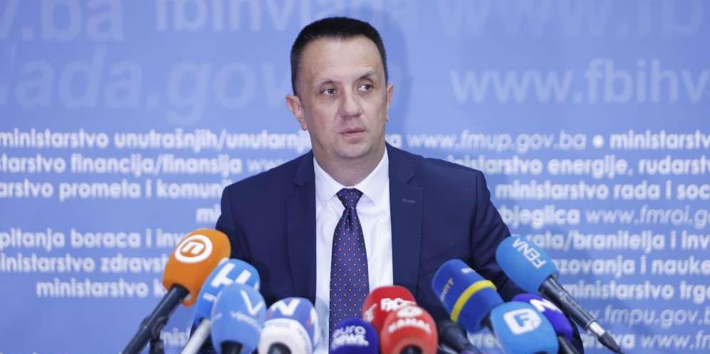 Vedran Lakić