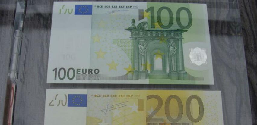 Predstavljene nove novčanice od 100 i 200 eura