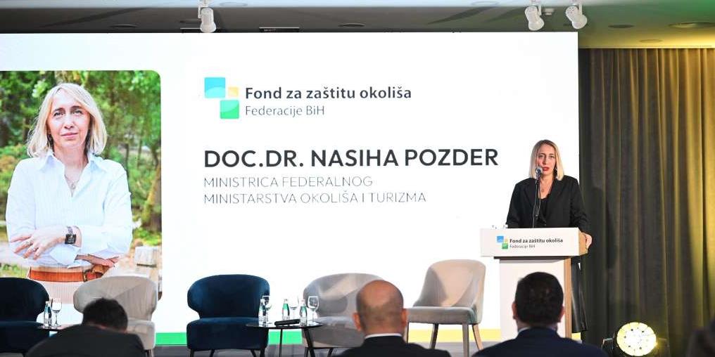 Pozder