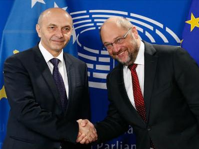 EP ratificirao sporazum o stabilizaciji i pridruživanju s Kosovom