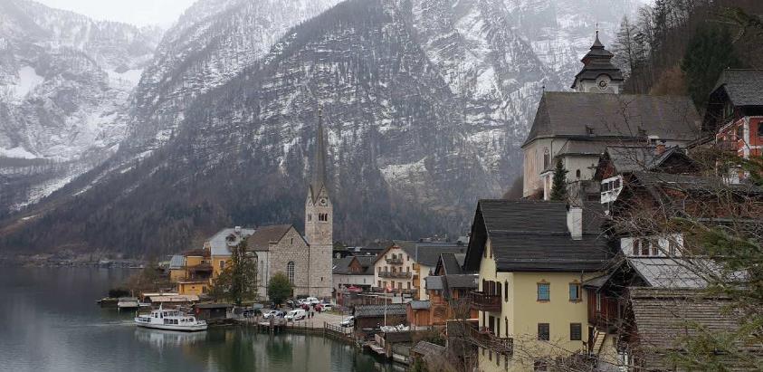 Halstatt, selo iz bajke, dnevno posjeti preko 10 000 turista