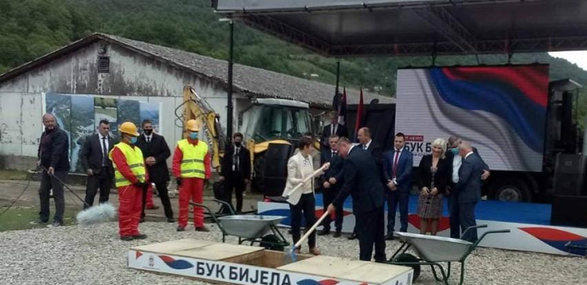 Buk-Bijela