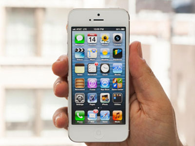 Ukrao mu telefon, pa mu prepisao i poslao svih 1.000 kontakata