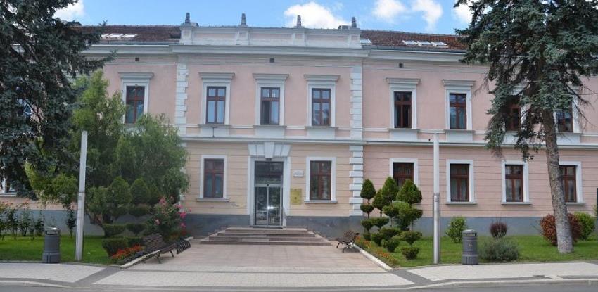 Cazin: Više od pola miliona poticaja, najviše novca za mljekare