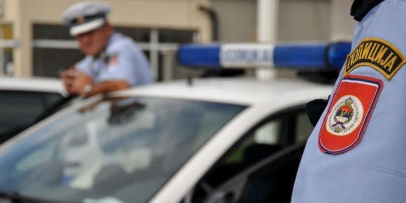 policija