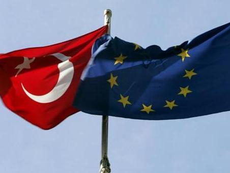 Postignut dogovor o smanjenju priliva izbjeglica preko Turske u EU