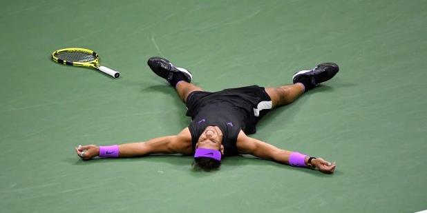 Tenis