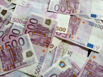 EU bi svakom građaninu eurozone mogla pokloniti 500 do 2.000 eura