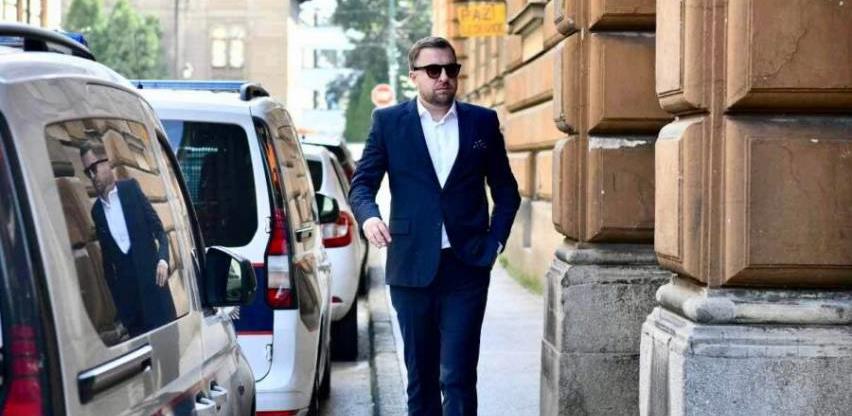 skaka