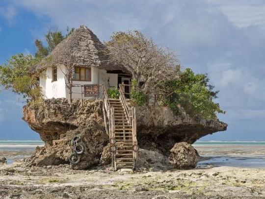 Jedinstven restoran na stijeni u Zanzibaru oduzima dah