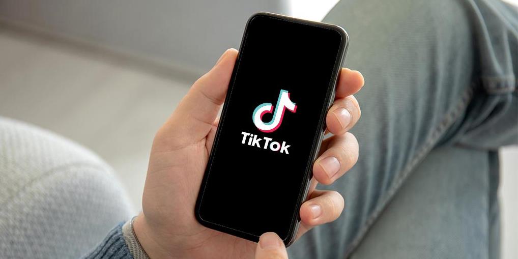 TIK TOK 