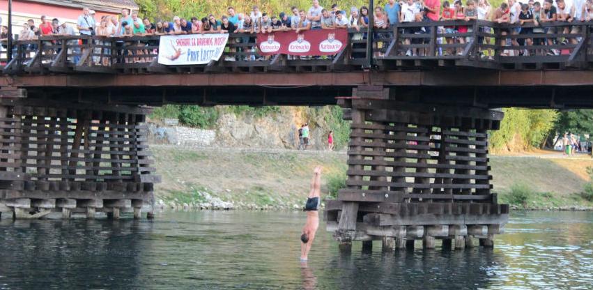 39. Unski lađari 4. augusta