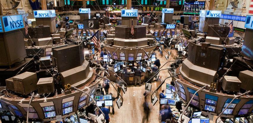 Wall Street zabrinut zbog usporavanja rasta ekonomije