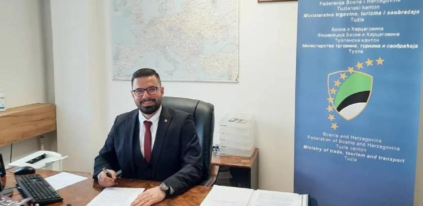 DENIS BEĆIROVIĆ