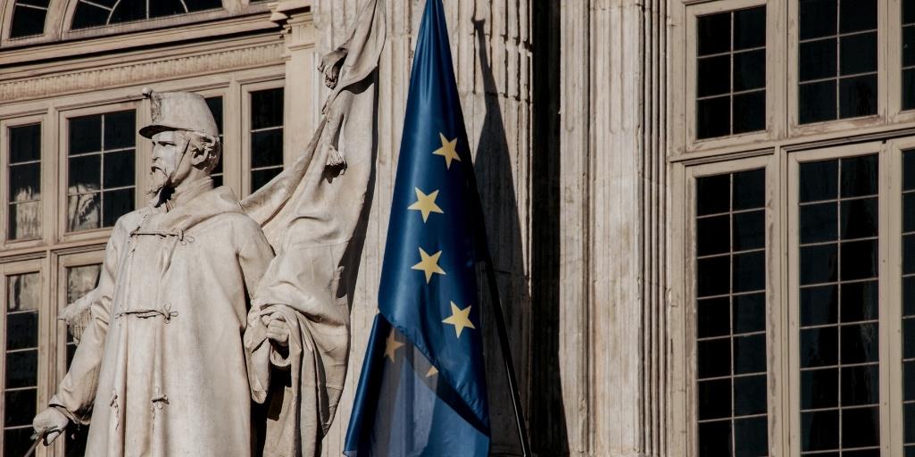 EU