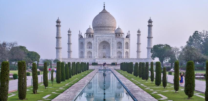 Čuveni indijski Taj Mahal ponovno otvoren za turiste