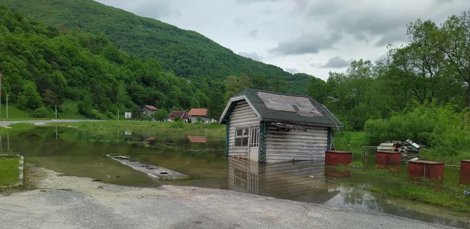 opština jezero