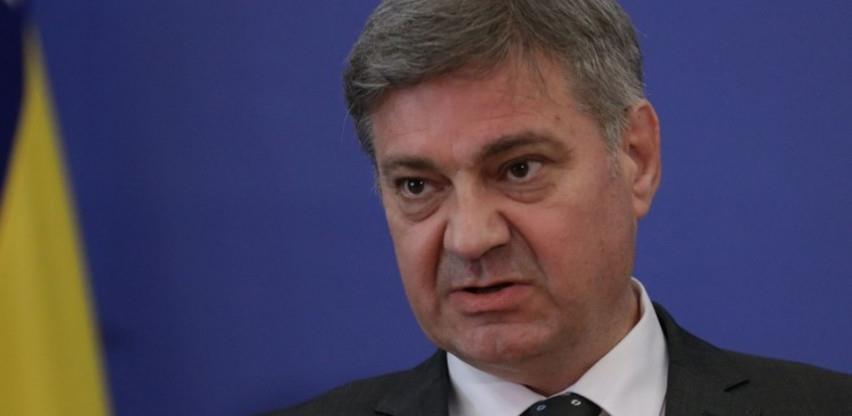 Zvizdić: Država BiH jedina je nadležna za nabavku vakcina