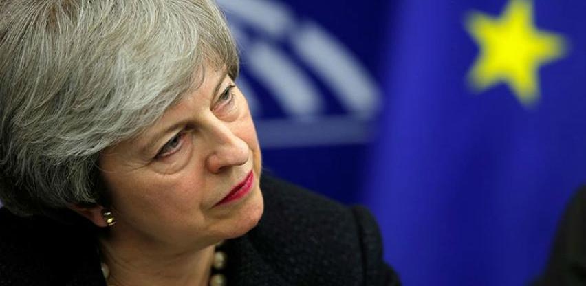 May poziva zastupnike da podupru njezin sporazum o Brexitu