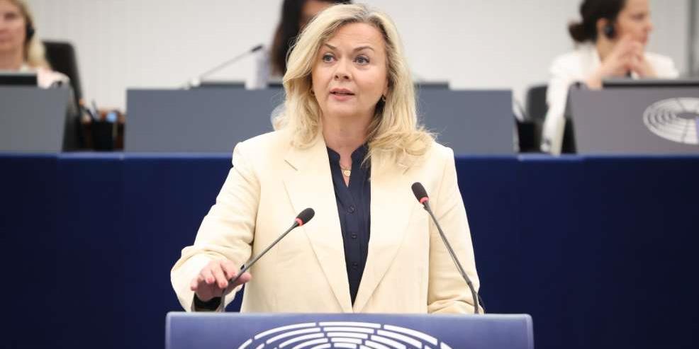 EU