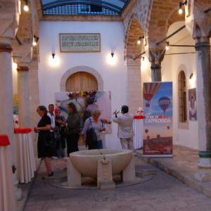 Podrška izložbi "Tragom svjetlosti" u Gazi Husrev-begovom Hanikahu 