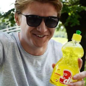 Napravi #SelfieSaDitom i učestvuj u nagradnoj igri!