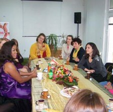 Američka operna diva sa učesnicama mentorskog programa "mentoRING": Kafa sa Denyce Graves