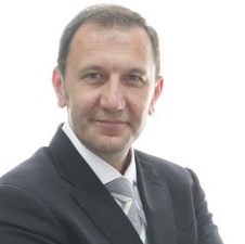 Nedim Hrelja, generalni direktor JU Apoteke Sarajevo - Vraća autoritet farmaceuta