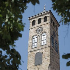 Sahat-kula, jedini javni sat na svijetu koji mjeri lunarno vrijeme