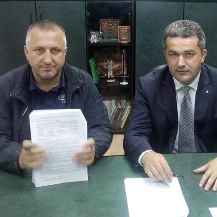 Kov- grad: Dva nova ugovora za asfaltiranje lokalnih puteva