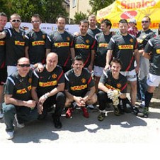 U dresovima Manchester United-a: DHL učestvovao na fudbalskom turniru Kick & fun