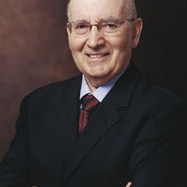 Philip Kotler, otac modernog marketinga: Ako se konkurenti poboljšavaju 30 posto, a vi 20 posto, gubite konkurentsku prednost