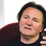 Sulejman Kupusović, reditelj - Puni pozorišne sale