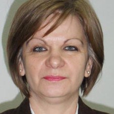 Velida Memić, ministrica za rad, socijalnu politiku, raseljena lica i izbjeglice KS - Znanjem do ministarske fotelje