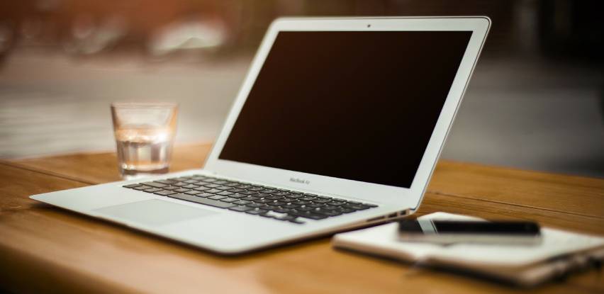 Zašto je važno da koristite licenciran software?