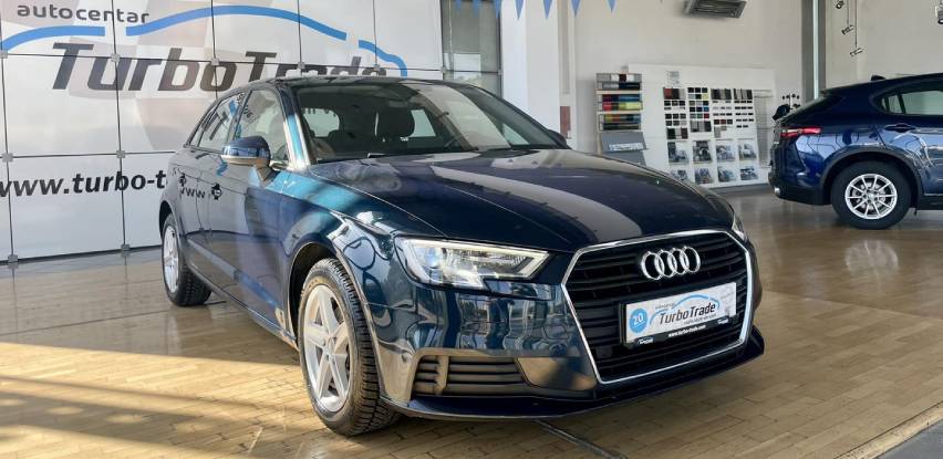 AUDI A3 30TDI S-TRONIC BUSINESS