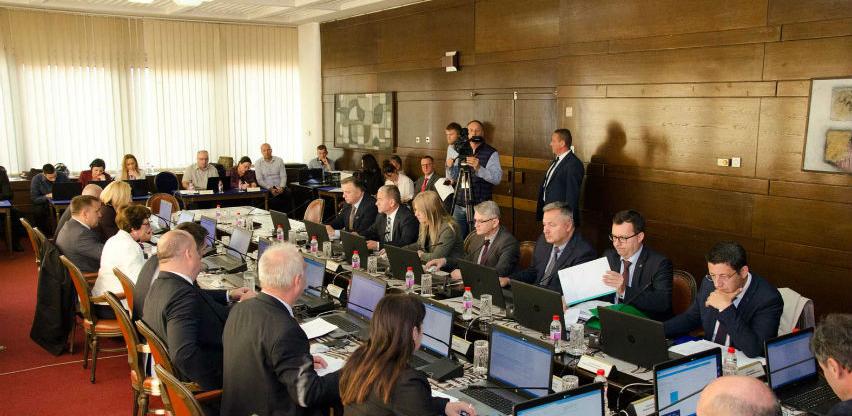 Vlada FBiH zadužila Aluminij i EP HZ-HB da pokrenu aktivnosti reprograma duga