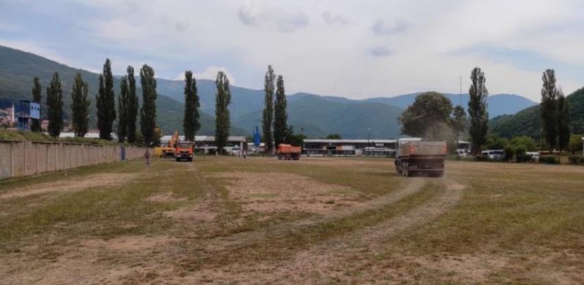 Počela izgradnja pomoćnog stadiona sa vještačkom travom u Goraždu