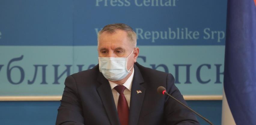 Višković: Pojačati kontrole, ne zatvarati ugostiteljske objekte