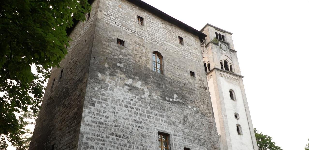 Nakon skoro deset godina ponovo je otvorena Kapetanova kula u centru Bihaća