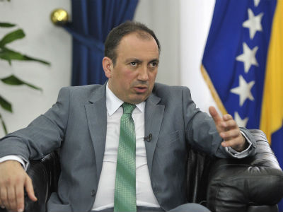 Crnadak u Londonu zbog podrške evropskim integracijama BiH