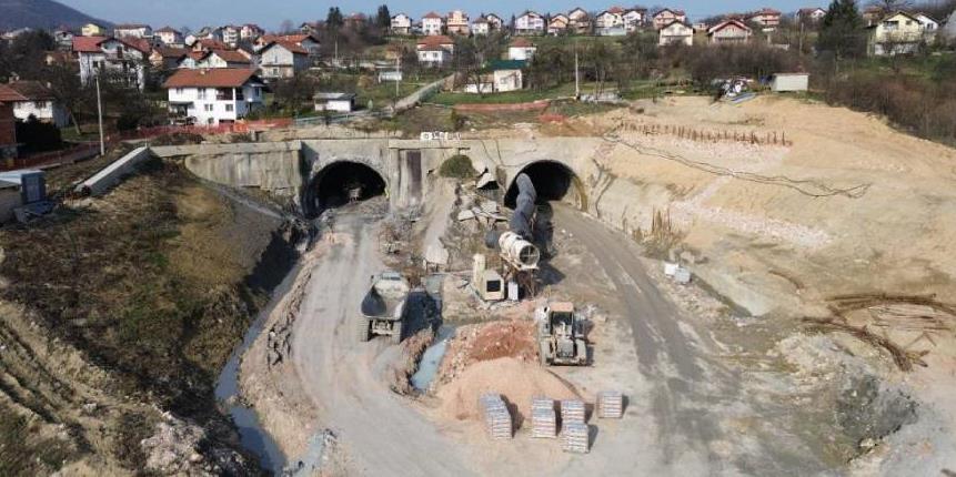 KOBILJA LGAVA