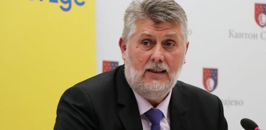 Enver Hadžiahmetović