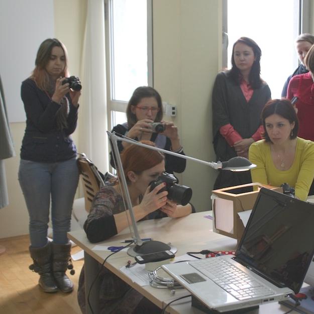 Nahla ponovo organizuje radionicu Fotografijom do kupca